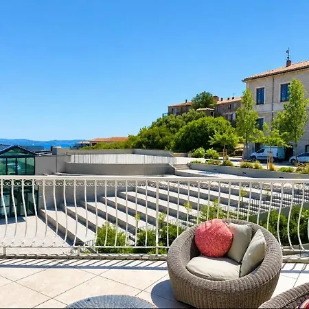 De Charme Avec Terrasse Centre Porto-vecchio *